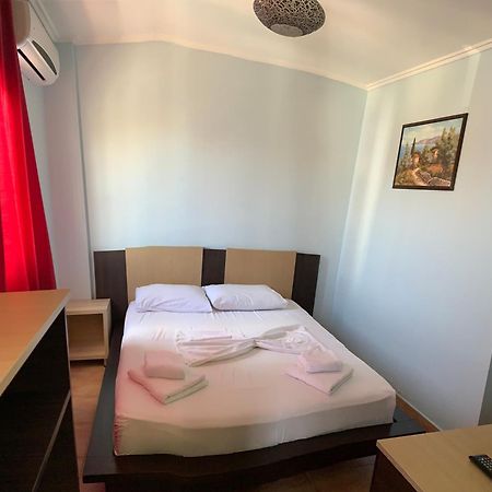 Hotel Dodona Sarandë 외부 사진
