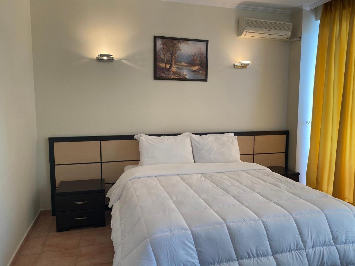 Hotel Dodona Sarandë 외부 사진