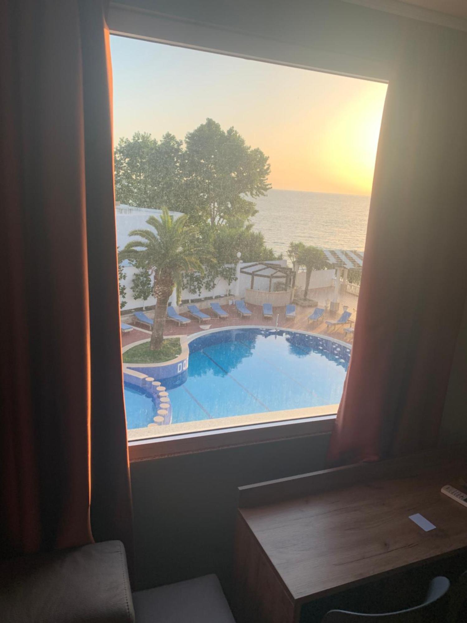 Hotel Dodona Sarandë 외부 사진