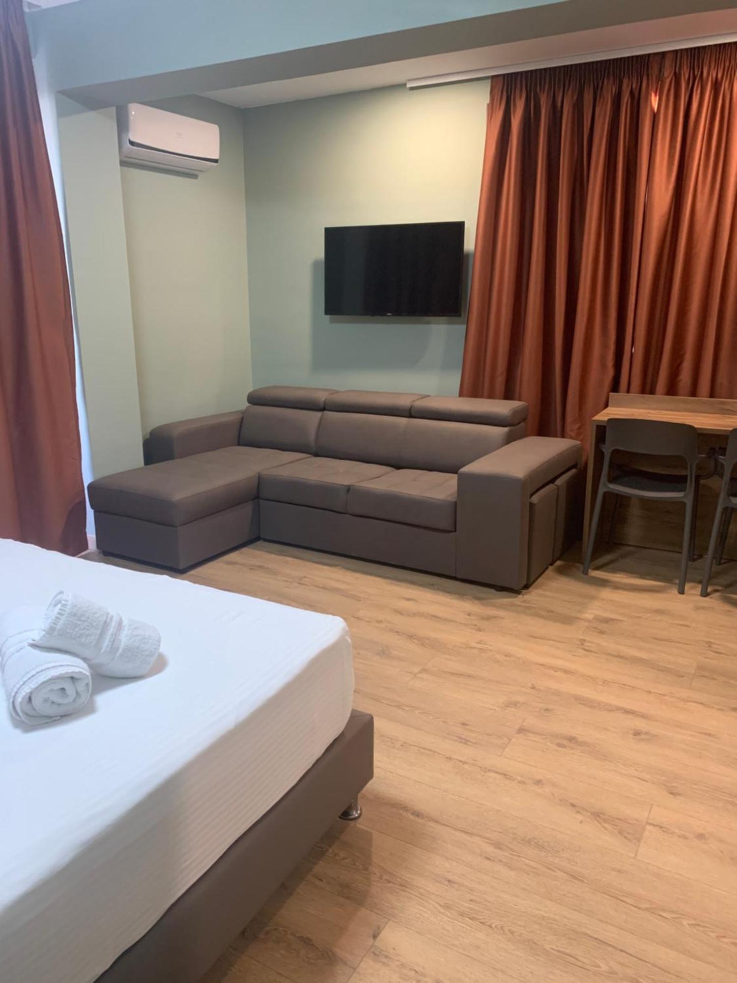 Hotel Dodona Sarandë 외부 사진