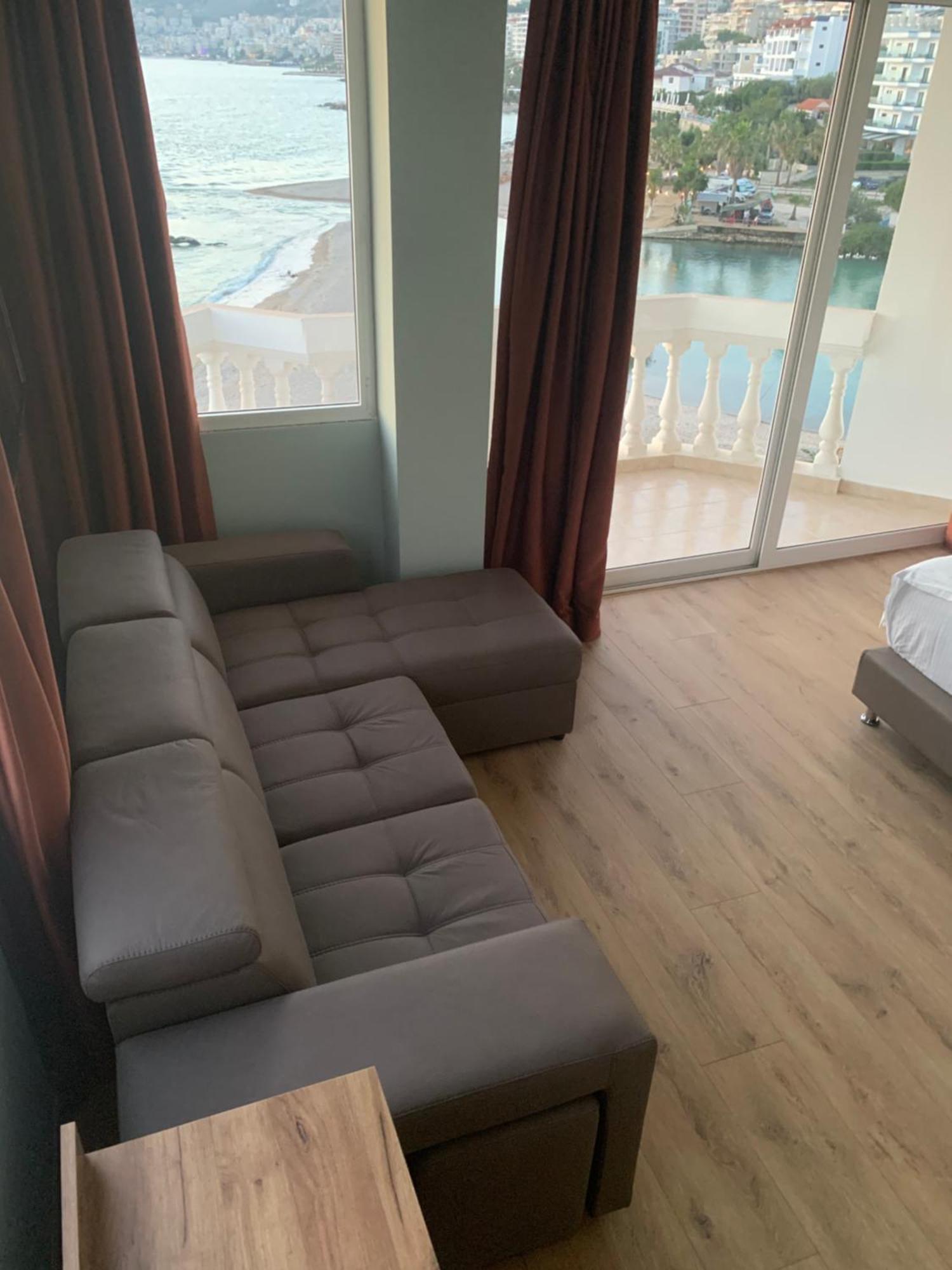 Hotel Dodona Sarandë 외부 사진