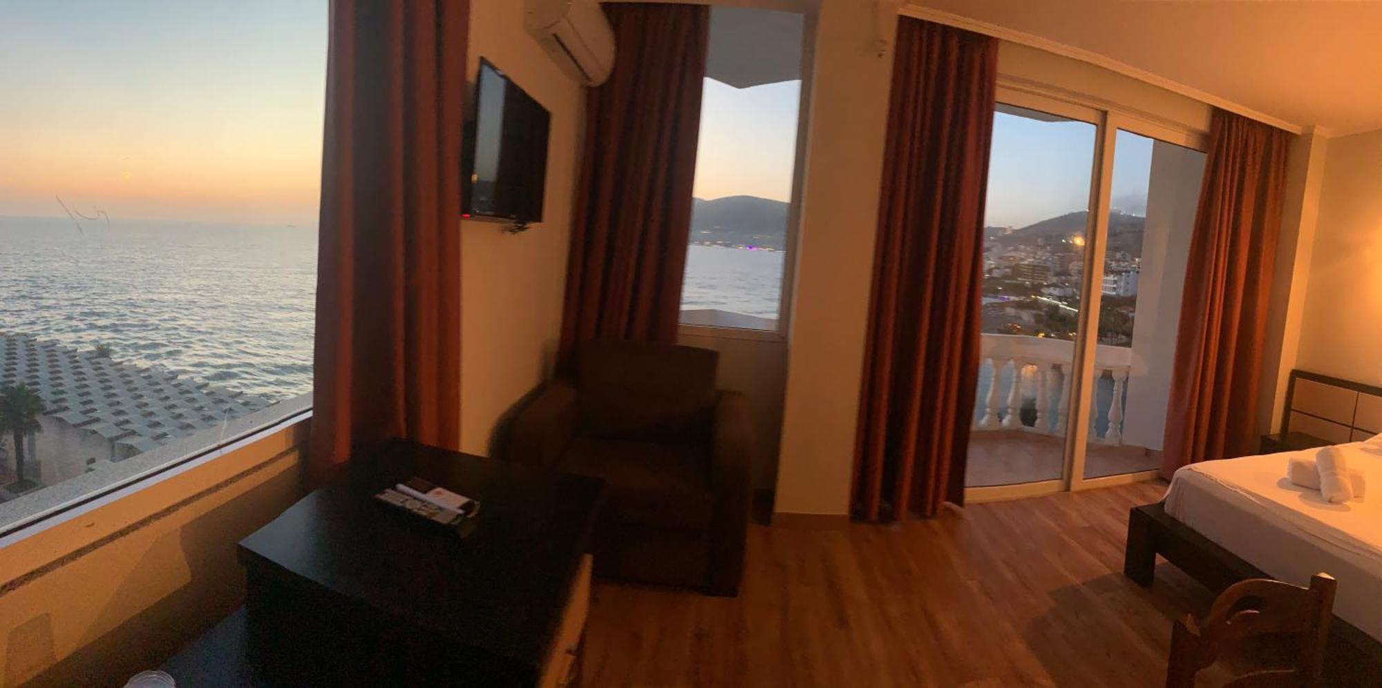 Hotel Dodona Sarandë 외부 사진