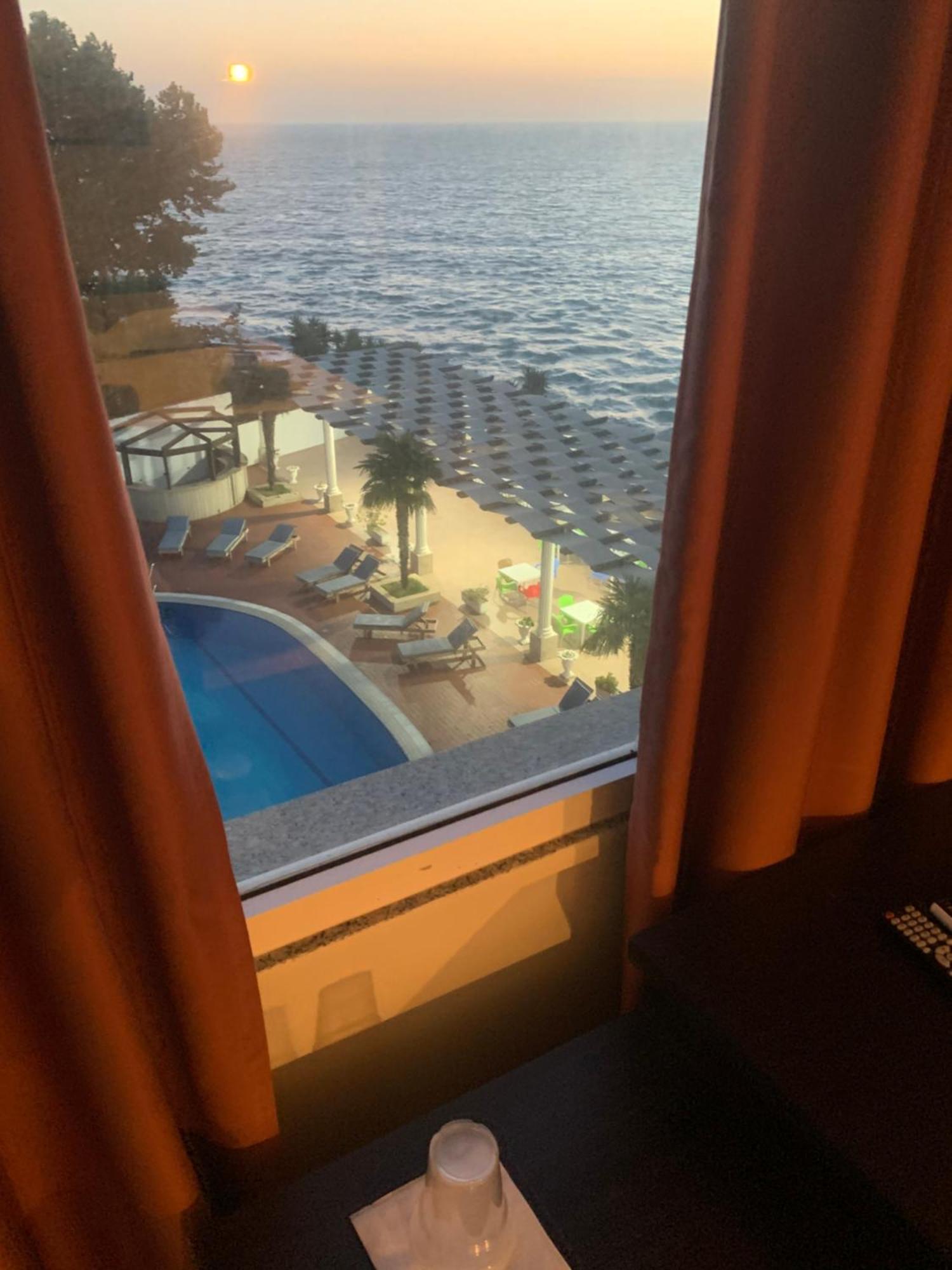 Hotel Dodona Sarandë 외부 사진