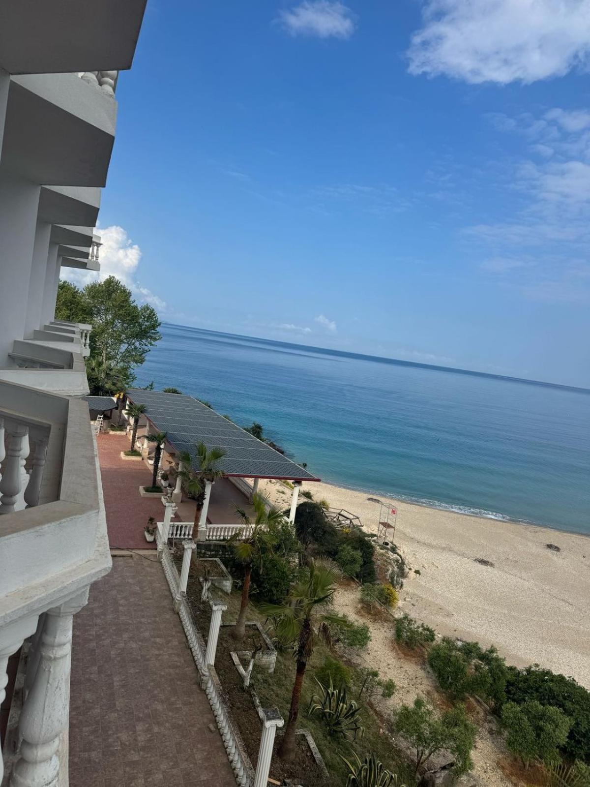 Hotel Dodona Sarandë 외부 사진