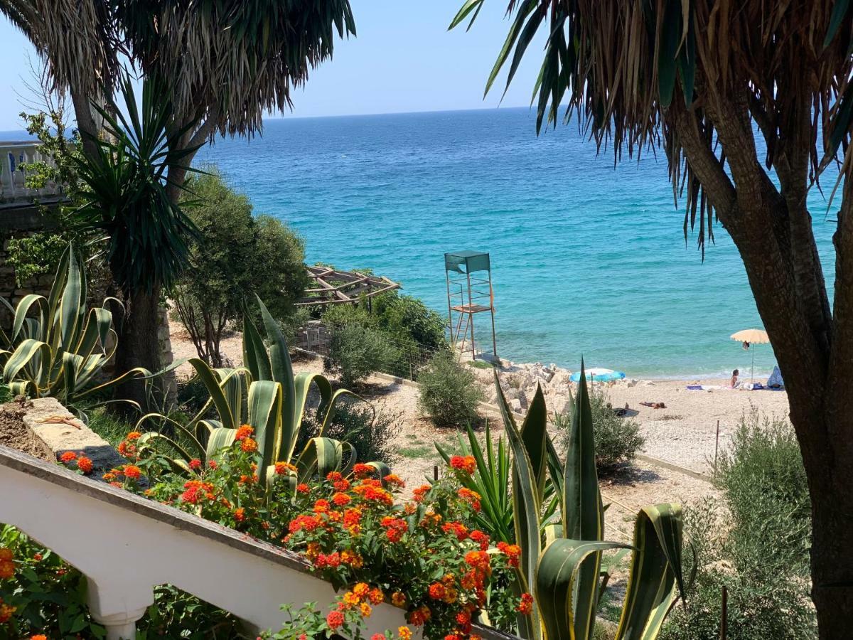 Hotel Dodona Sarandë 외부 사진